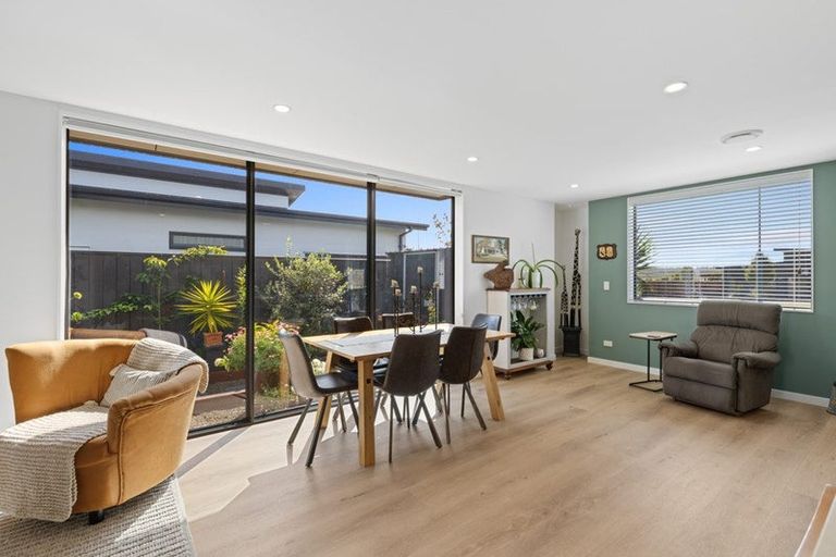 Photo of property in 2 Te Wairewa Street, Pegasus, 7612