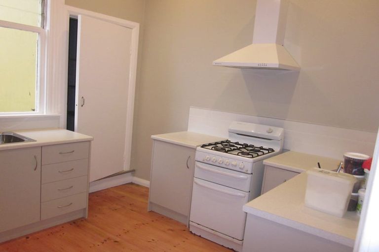 Photo of property in 19 Colombo Street, Newtown, Wellington, 6021