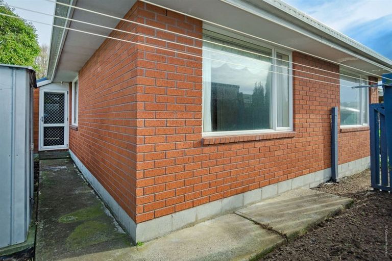 Photo of property in 105 Beresford Street, New Brighton, Christchurch, 8061