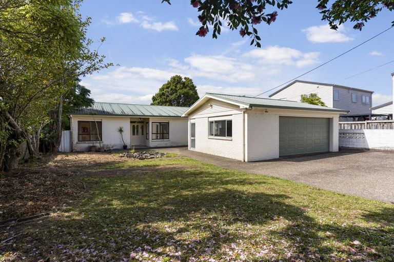 Photo of property in 137 Union Road, Howick, Auckland, 2014