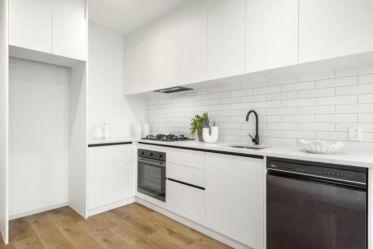 Photo of property in 7 Shorthorn Lane, Karaka, 2580