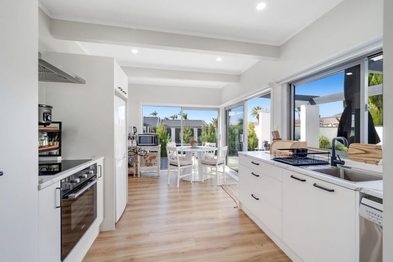 Photo of property in 26 Falstaff Place, Half Moon Bay, Auckland, 2012