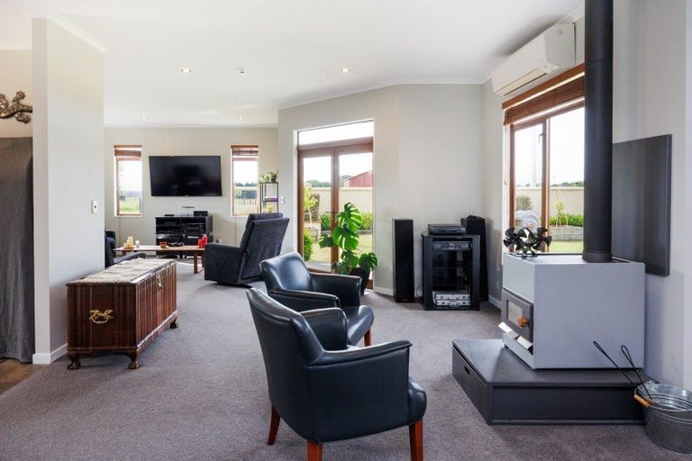 Photo of property in 196 Kelvin Grove Road, Kelvin Grove, Palmerston North, 4414