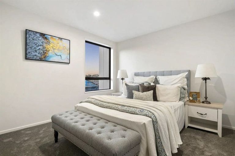 Photo of property in 32a/4 Westgate Drive, Massey, Auckland, 0614