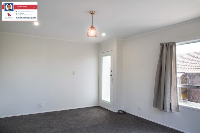 Photo of property in 1/9 Miraka Place, Birkenhead, Auckland, 0626