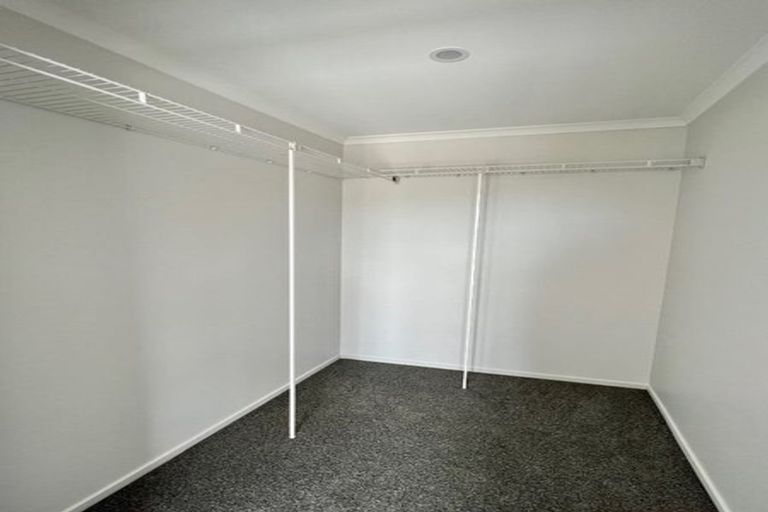 Photo of property in 24 Kerr Crescent, Patumahoe, 2679
