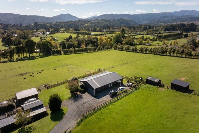 Photo of property in 199 Mangaroa Valley Road, Mangaroa, Upper Hutt, 5371