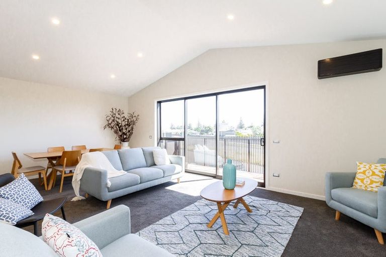 Photo of property in 2 Kenny Avenue, Ahuriri, Napier, 4110