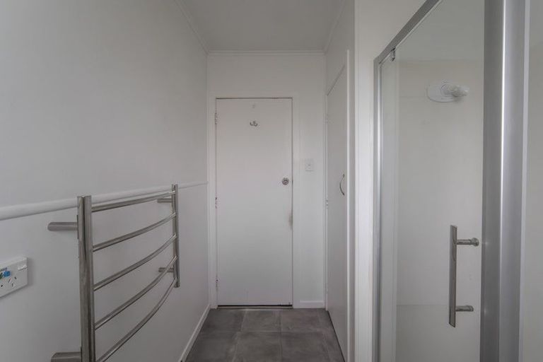 Photo of property in 5b Pollen Crescent, Melville, Hamilton, 3206