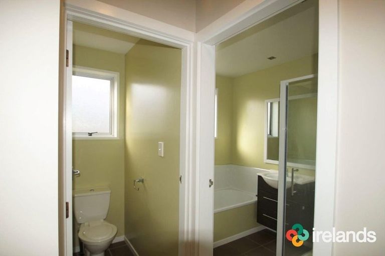 Photo of property in 6/12 Keoghs Lane, St Albans, Christchurch, 8014