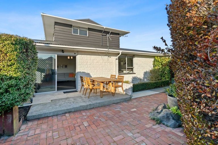 Photo of property in 1/6 Croziers Road, St Albans, Christchurch, 8052
