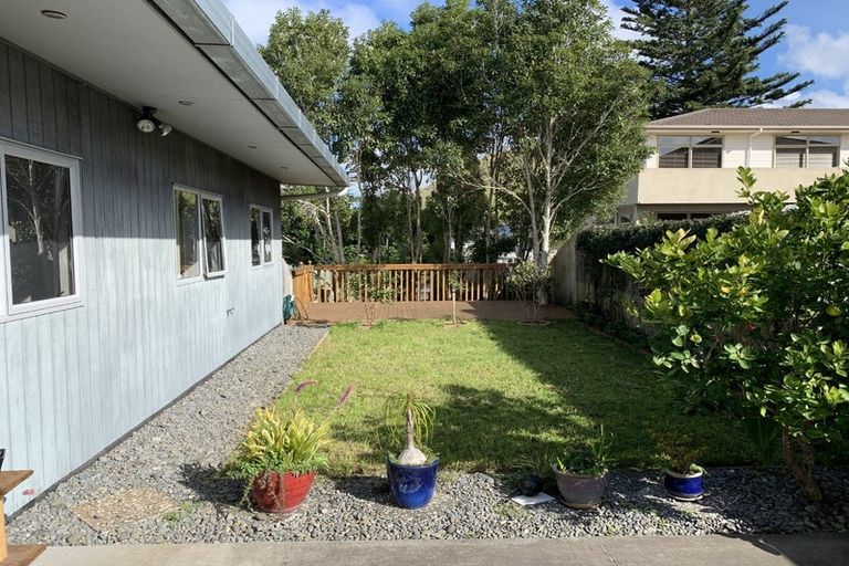 Photo of property in 26b Mountain Road, Mangere Bridge, Auckland, 2022