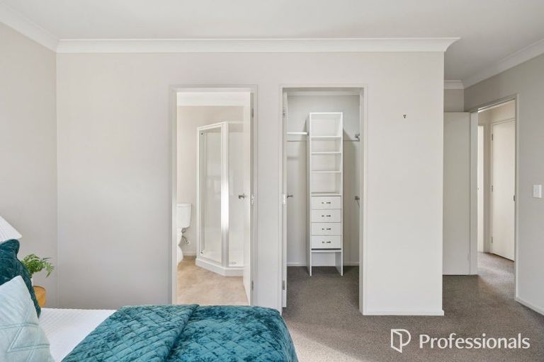 Photo of property in 16 Poppy Watts Grove, Stokes Valley, Lower Hutt, 5019
