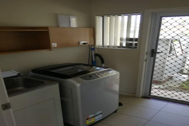 Photo of property in 3/15 Margan Avenue, New Lynn, Auckland, 0600