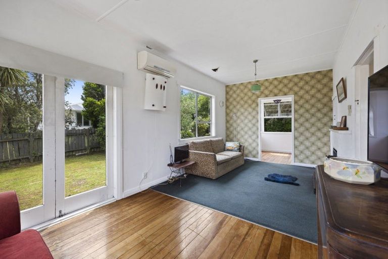 Photo of property in 7 Richmond Street, Inglewood, 4330