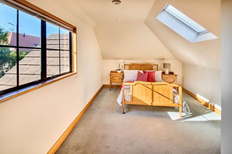 Photo of property in 3 Kauri Street, Woburn, Lower Hutt, 5011