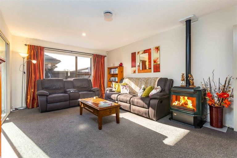 Photo of property in 5 Flaxwood Lane, Waltham, Christchurch, 8023