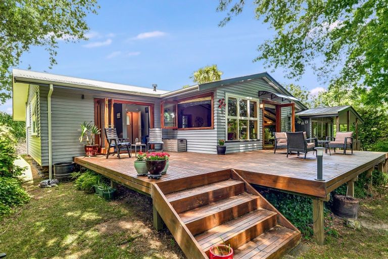 Photo of property in 11 Stewart Place, Melville, Hamilton, 3206