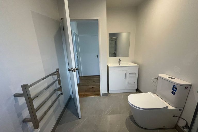 Photo of property in 38 White Heron Drive, Massey, Auckland, 0614