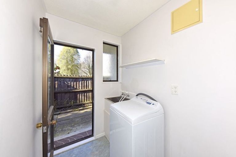 Photo of property in 40 Meadow Street, Papanui, Christchurch, 8052