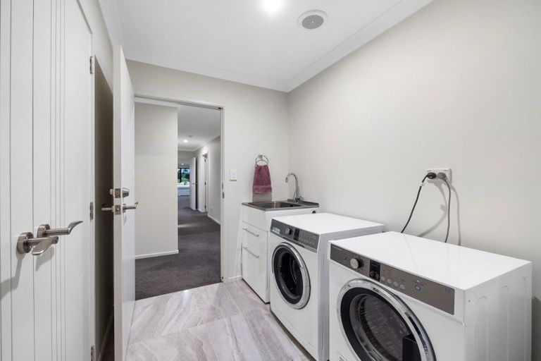 Photo of property in 61 Montia Close, Papamoa Beach, Papamoa, 3118