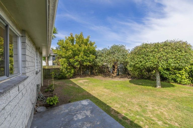 Photo of property in 4 Matipo Street, Waikanae, 5036