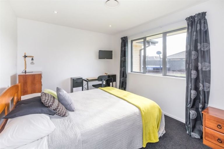 Photo of property in 9 Rapley Street, Kaiapoi, 7630