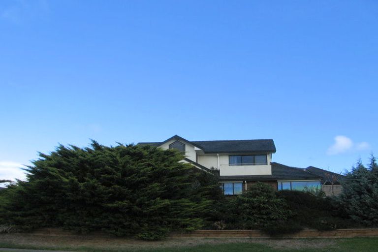 Photo of property in 83 Milne Drive, Paraparaumu, 5032