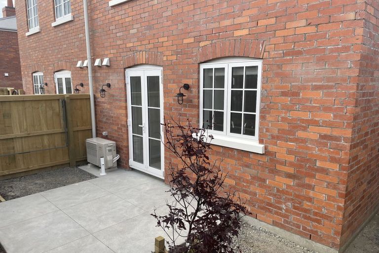 Photo of property in 41u4 York Street, Hamilton East, Hamilton, 3216