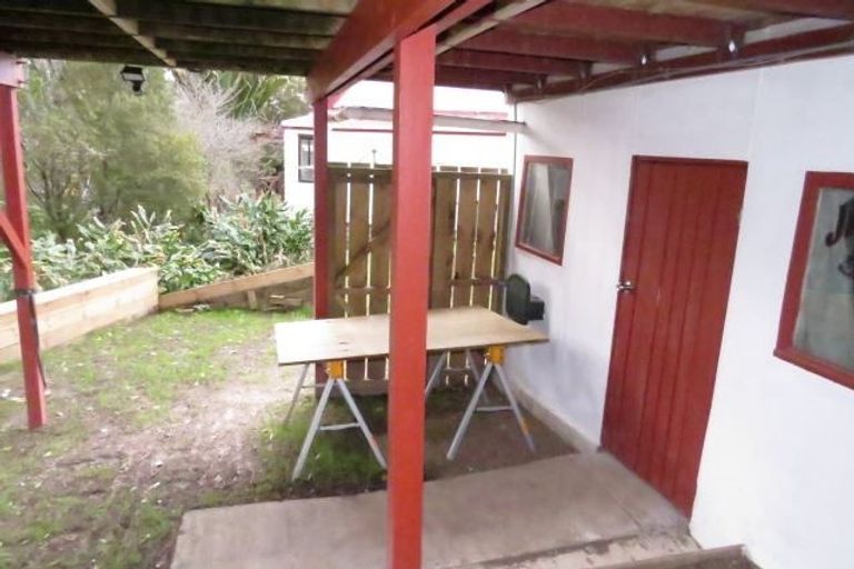 Photo of property in 2/133b Manuka Road, Bayview, Auckland, 0629