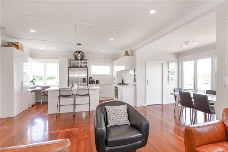 Photo of property in 55 Thompson Road, Twyford, Hastings, 4175