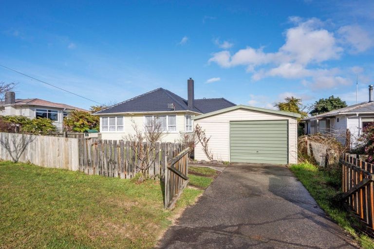 Photo of property in 15 Wharenui Road, Owhata, Rotorua, 3010