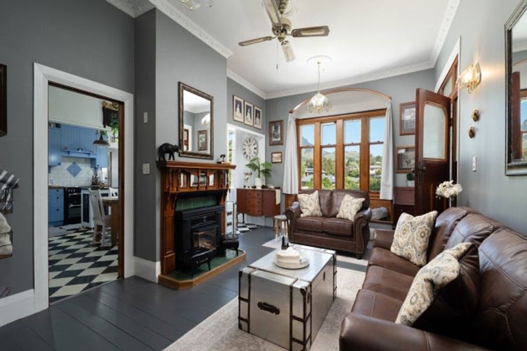 Photo of property in 30 Main Road, Havelock, 7100