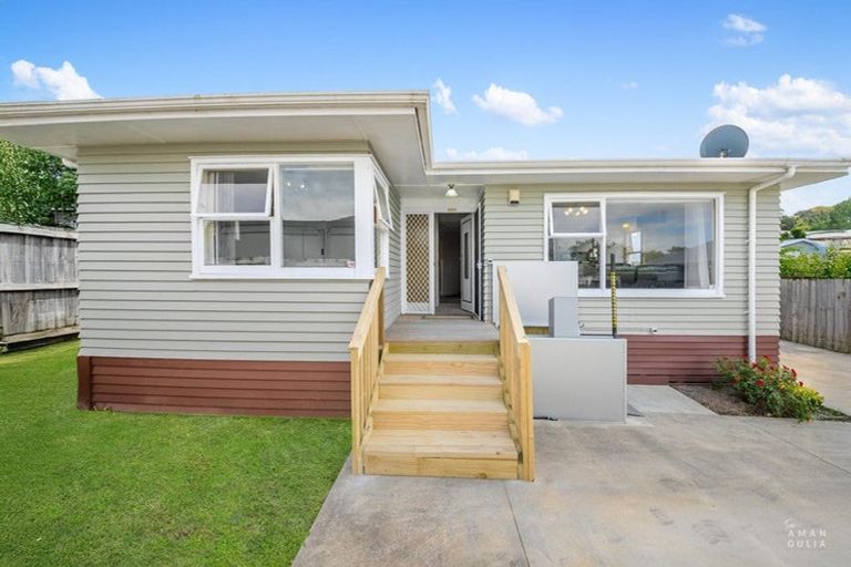 Photo of property in 51 Stottholm Road, Titirangi, Auckland, 0604