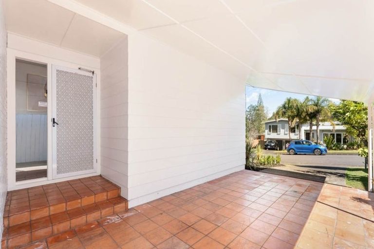 Photo of property in 7 Munstead Place, Hillcrest, Auckland, 0627