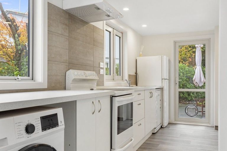 Photo of property in 36 Maidstone Road, Ilam, Christchurch, 8041