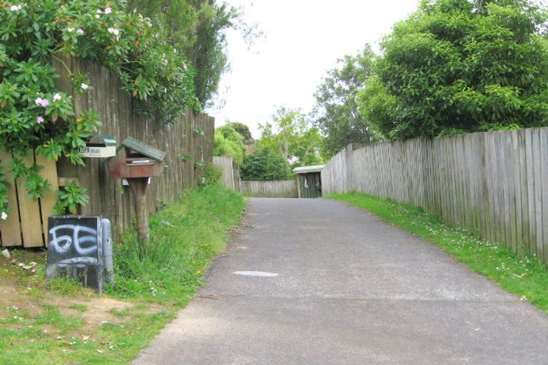 Photo of property in 1/16 Maywood Crescent, Glen Eden, Auckland, 0602