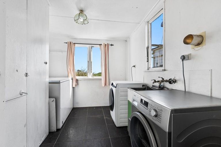 Photo of property in 194 Upper Newall Road, Newall, Warea, 4381