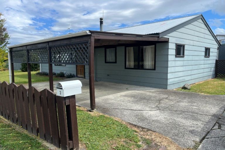 Photo of property in 3 Cambridge Avenue, Ashhurst, 4810