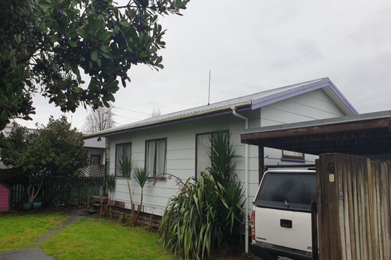 Photo of property in 2/43 Station Road, Takanini, 2112