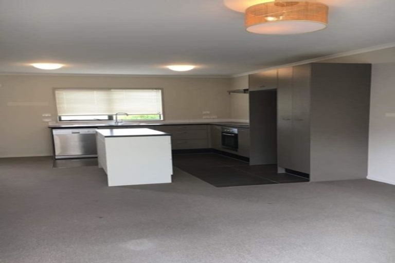 Photo of property in St Claire Village, 206/172 Mcleod Road, Te Atatu South, Auckland, 0610