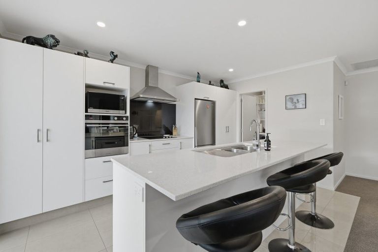 Photo of property in 39 Materawaho Way, Pyes Pa, Tauranga, 3112