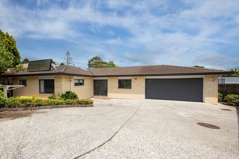 Photo of property in 24a Fruitvale Road, New Lynn, Auckland, 0600