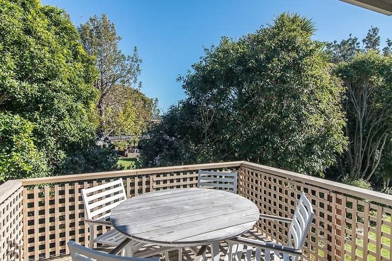 Photo of property in 21 Pitoitoi Street, Otaihanga, Paraparaumu, 5036
