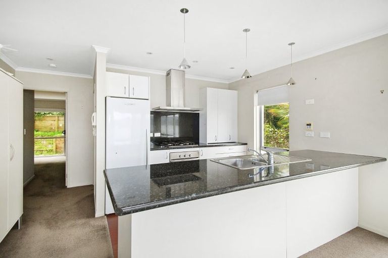 Photo of property in 275u2 Karaka Bay Road, Karaka Bays, Wellington, 6022
