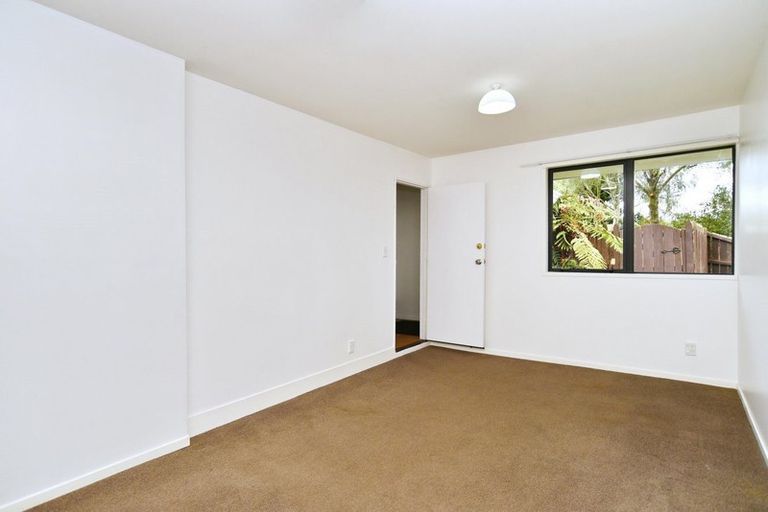 Photo of property in 10 Rachel Place, Avonhead, Christchurch, 8042