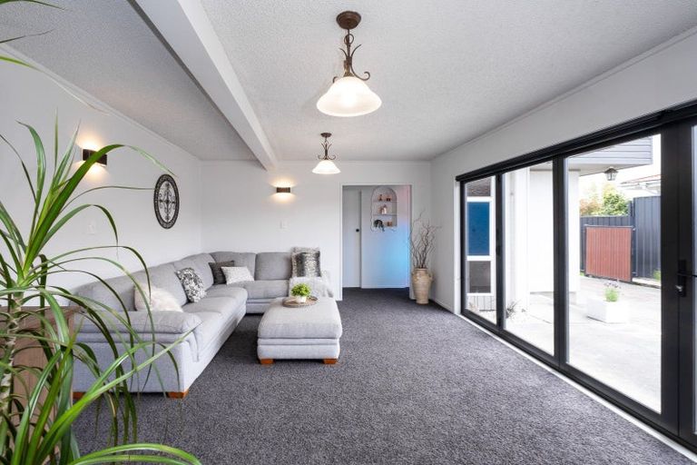 Photo of property in 30 Durham Avenue, Tamatea, Napier, 4112