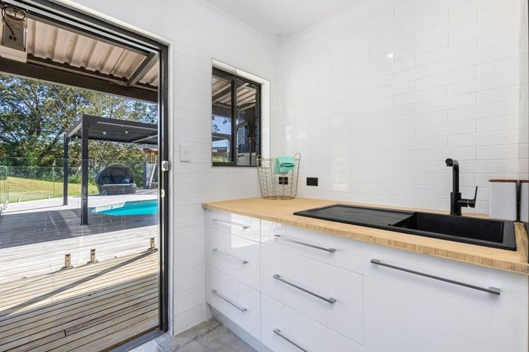 Photo of property in 22d Travers Road, Te Kauwhata, 3782