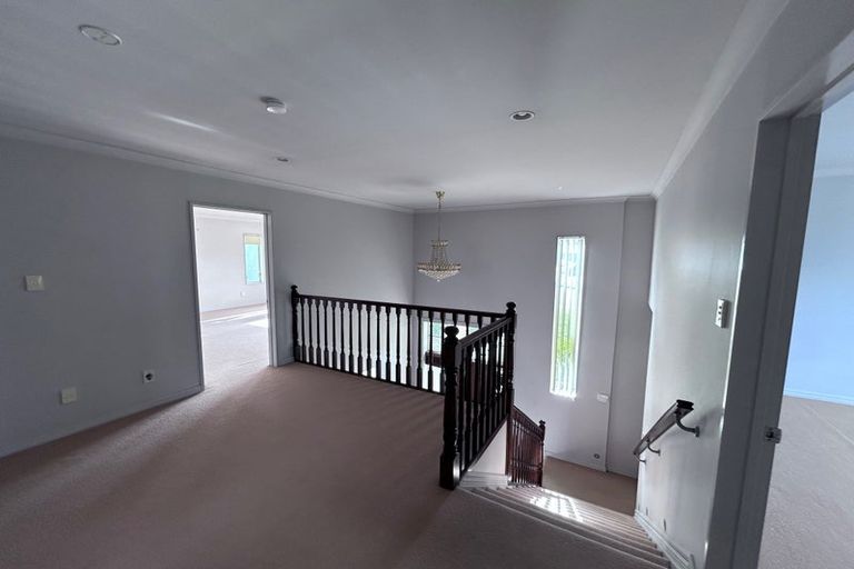 Photo of property in 42 Ballymore Drive, Pinehill, Auckland, 0632