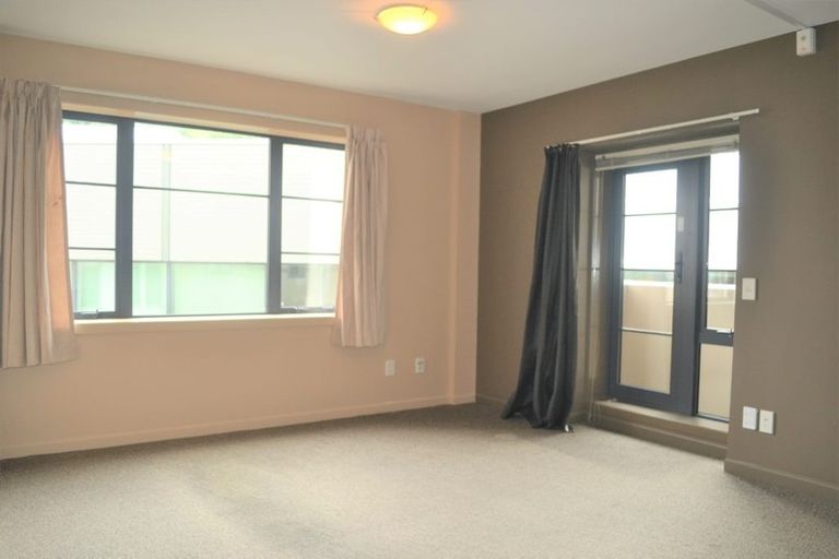 Photo of property in Westhaven Apartments, 20/127u Molesworth Street, Thorndon, Wellington, 6011